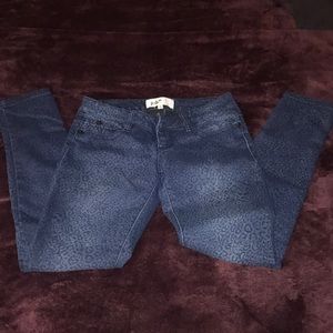 Size 3 Jolt cheetah print skinny jeans